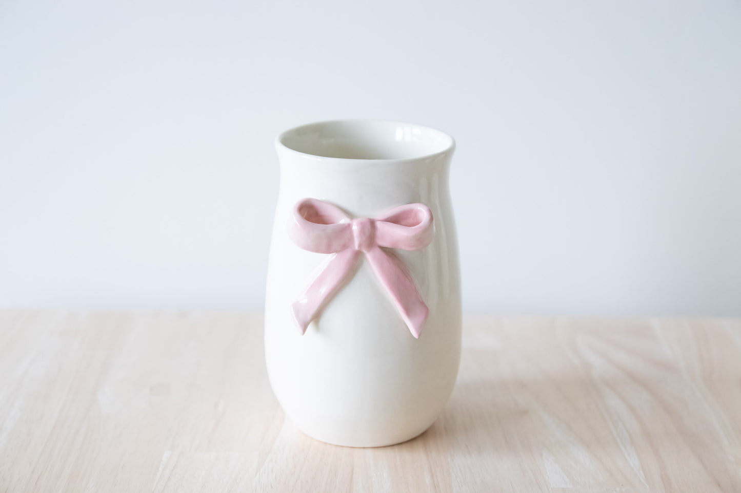 Pink Bow Vase 1