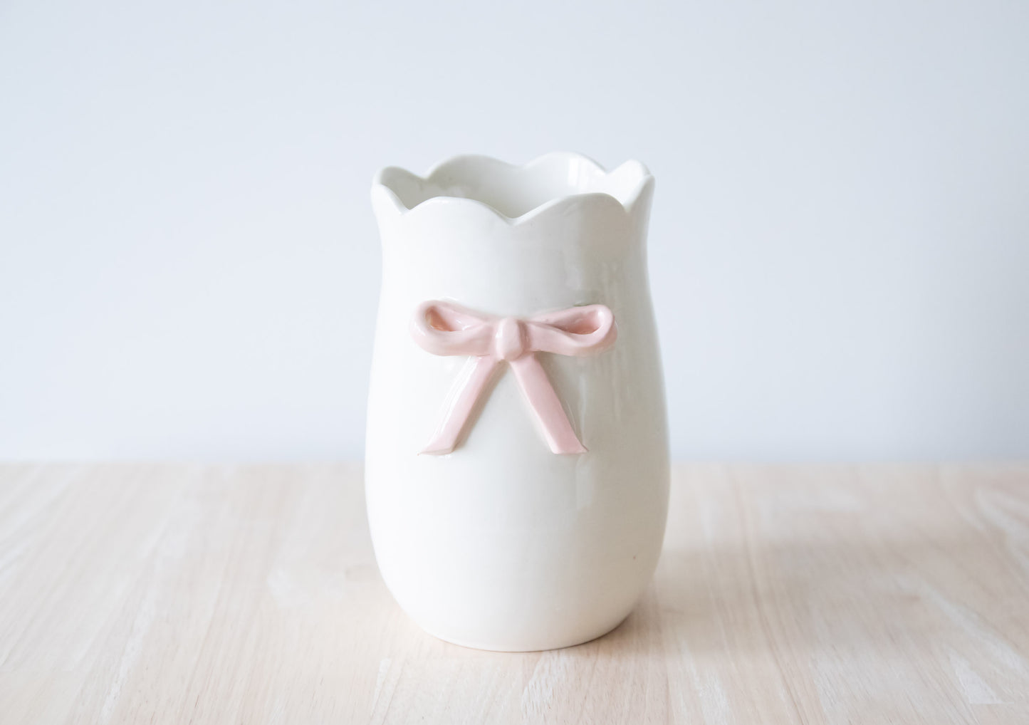 Pink Bow Vase 2