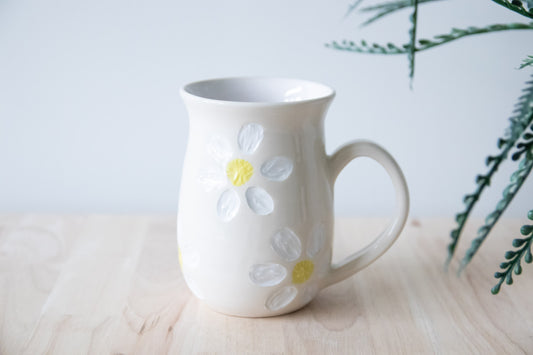 Daisy Carved Mug